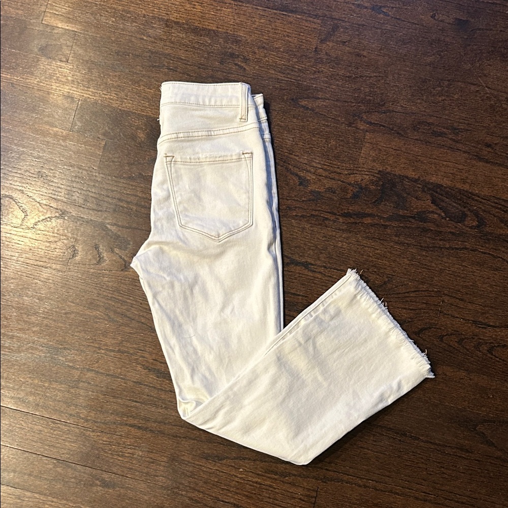 Flying Monkey Women’s Cream Cropped Jeans Size 24